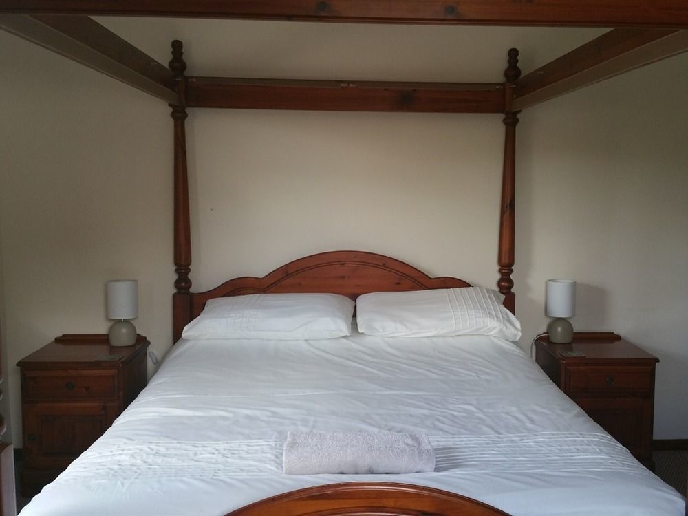 The Railway Inn Froghall Экстерьер фото